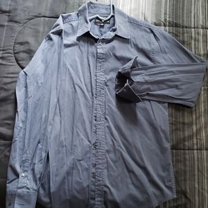 Long sleeve dress shirt
